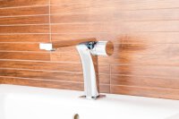 SAT EVOLUTION Einhand-Waschtischbatterie Waschtischarmatur 14,4 cm , Chrom glänzend